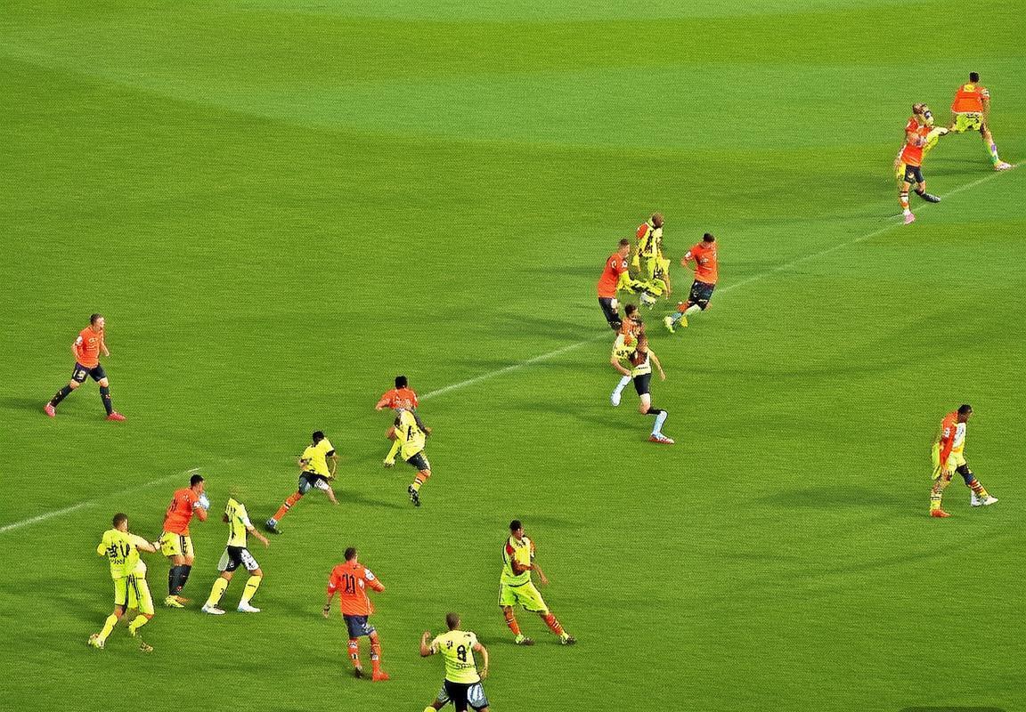 巴伦西亚VS维斯卡：焦点对决前瞻，关键球员对决悬念重重(图3)